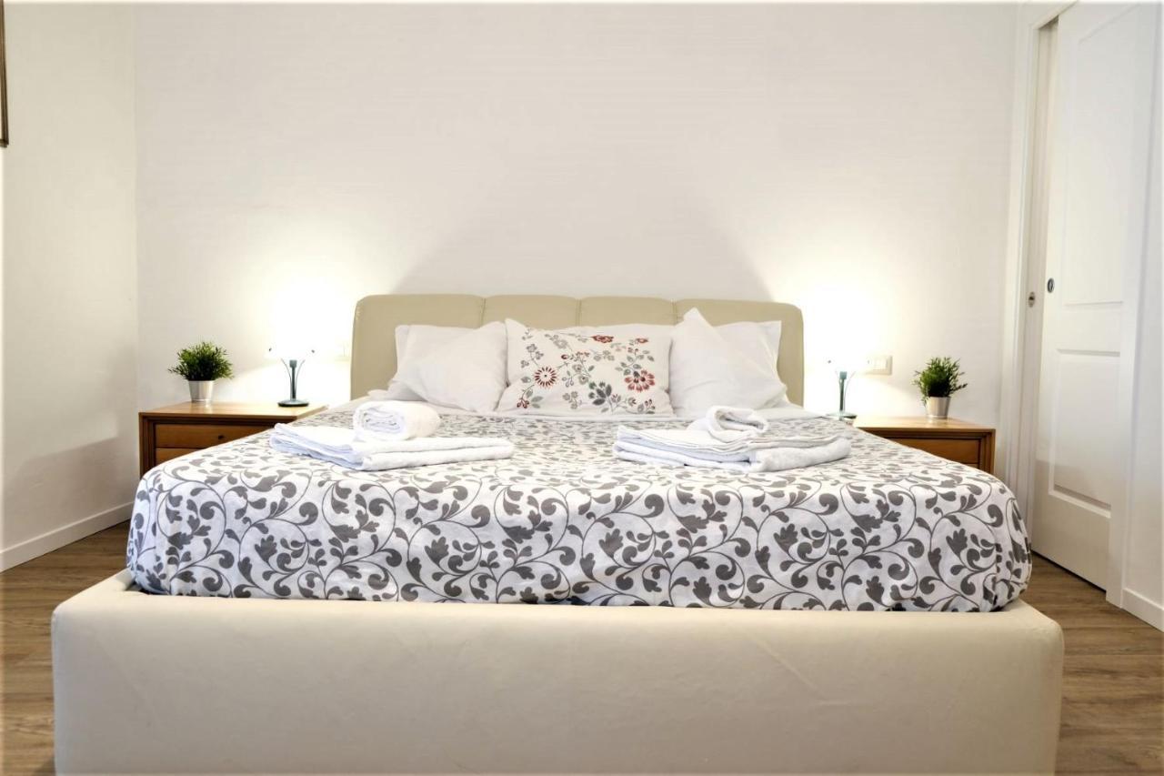 Wine Apartments Florence Morellino Bagian luar foto