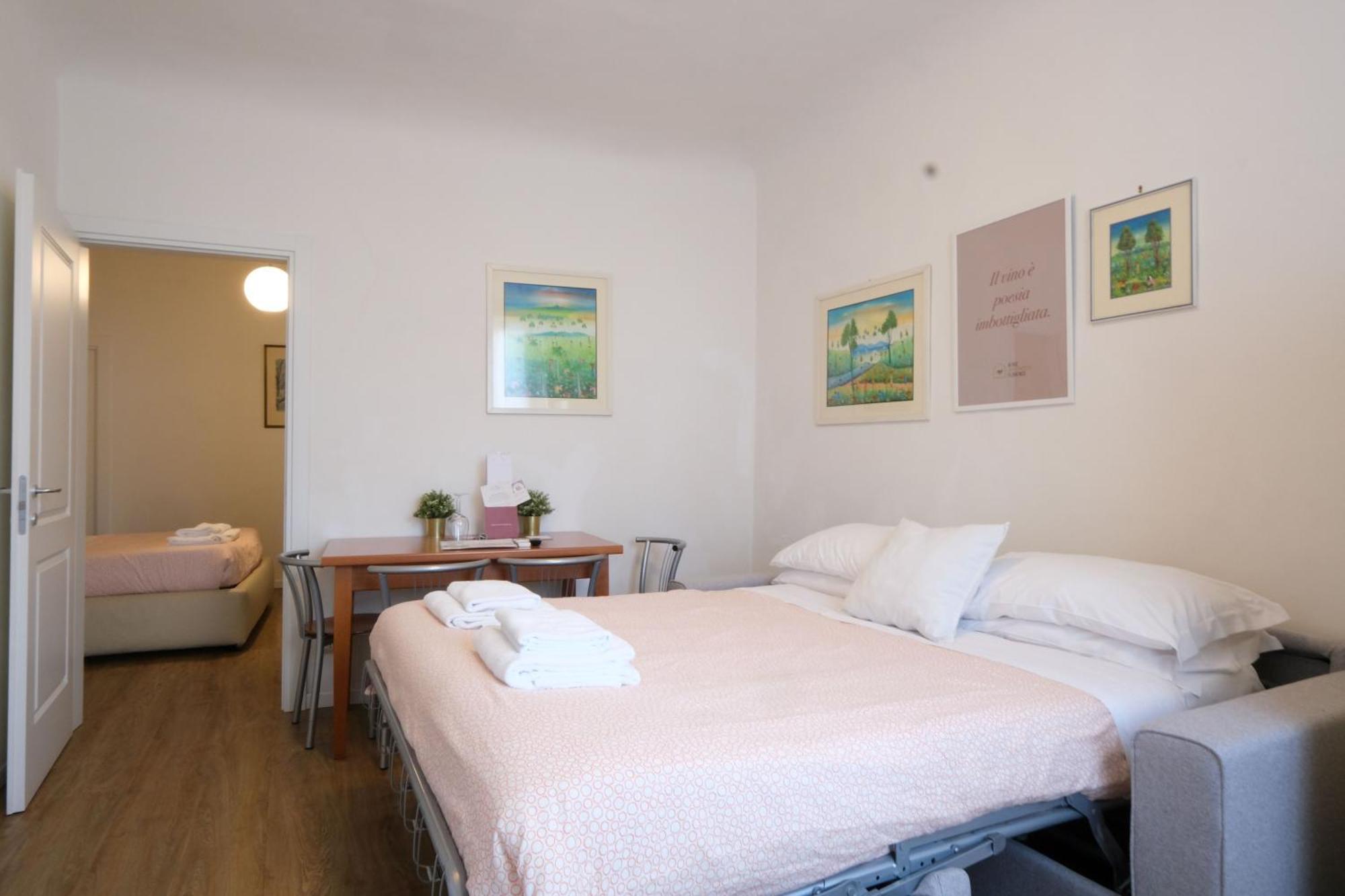 Wine Apartments Florence Morellino Bagian luar foto